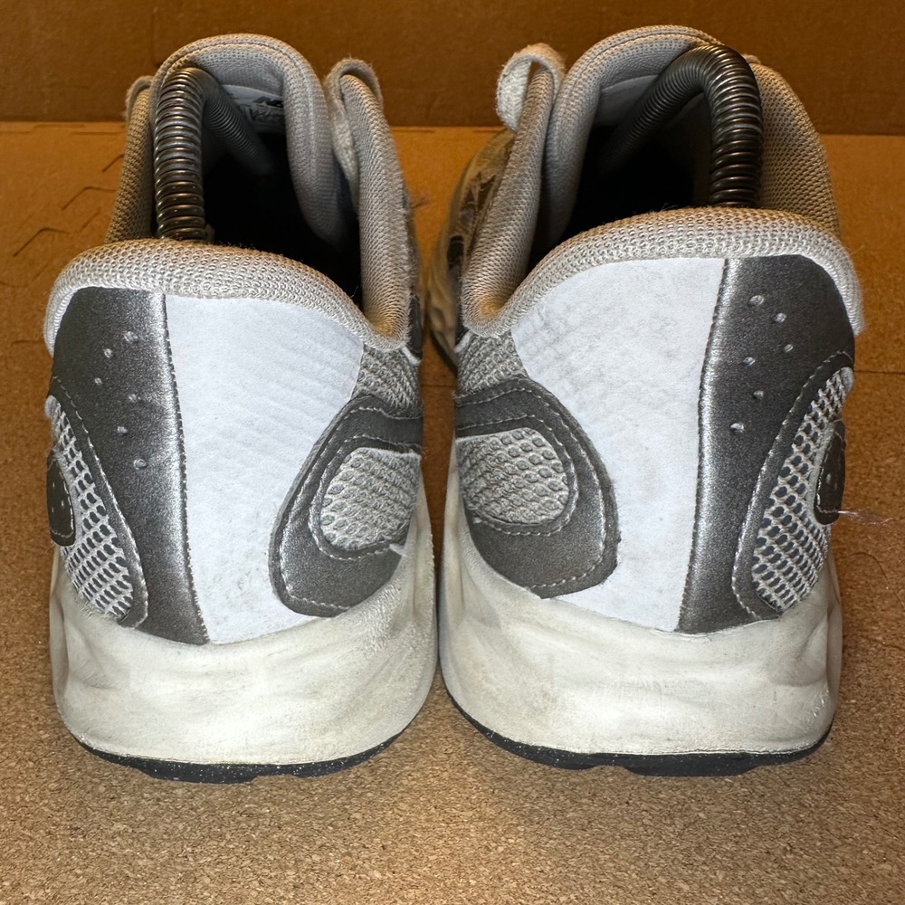 New Balance Fresh Foam Arishi v4 Mens 10.5 Grey Silver Running Shoes MARISTG4 - Picture 4 of 11